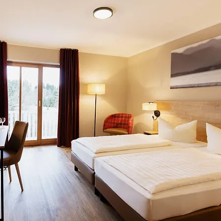 Ahornhof 3* Lindberg