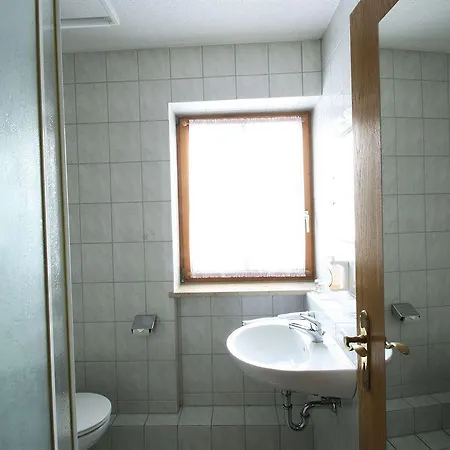Otel Ahornhof 3*
